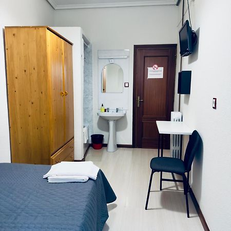 Hostal Conde De Alba مدريد المظهر الخارجي الصورة