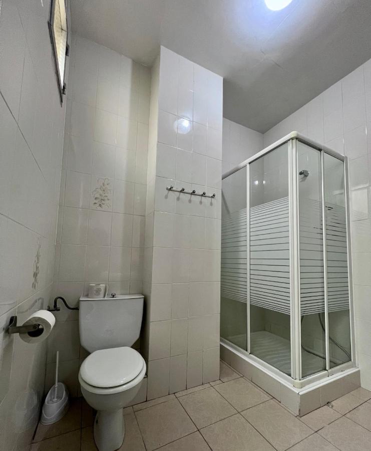 Hostal Conde De Alba مدريد المظهر الخارجي الصورة