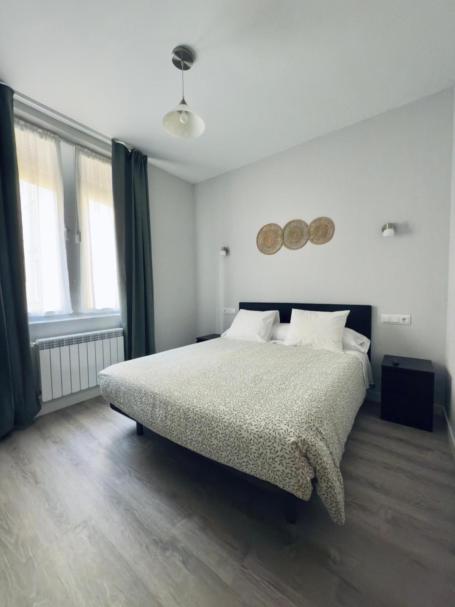 Hostal Conde De Alba مدريد المظهر الخارجي الصورة