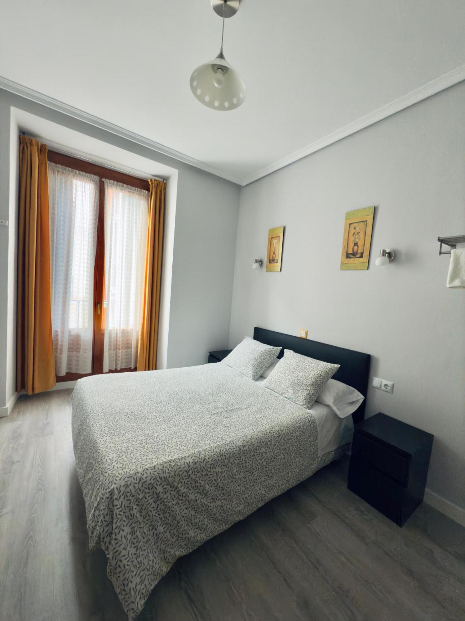 Hostal Conde De Alba مدريد المظهر الخارجي الصورة
