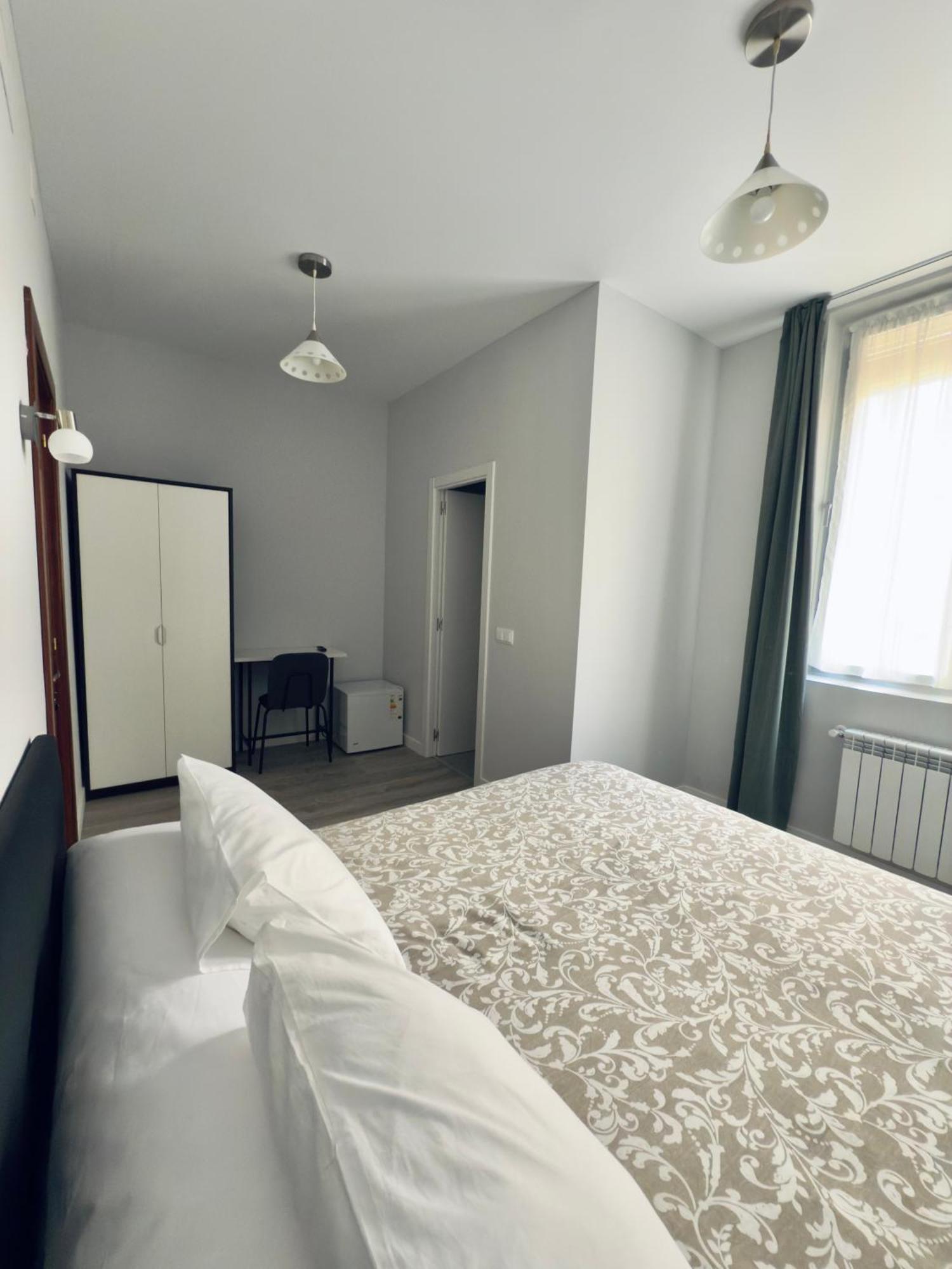 Hostal Conde De Alba مدريد المظهر الخارجي الصورة
